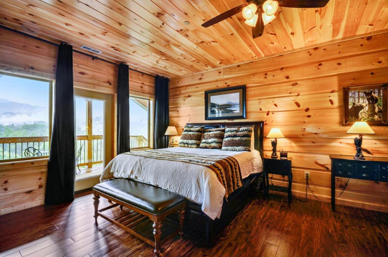 Gatlinburg Mansion Cabin Pittman Center Екстериор снимка